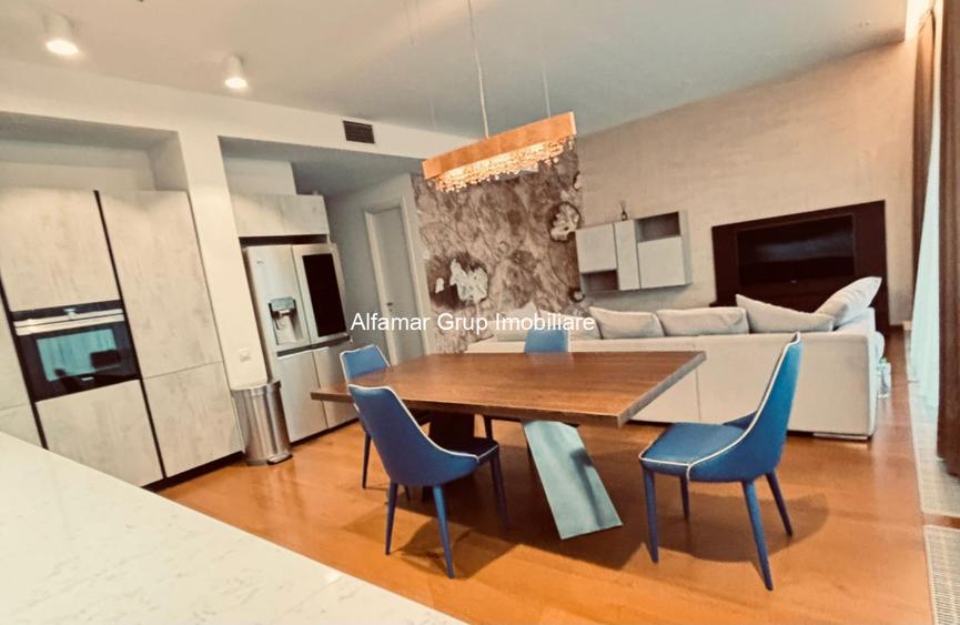 Apartament cu vedere panoramică spre lacul Floreasca si Herastrau