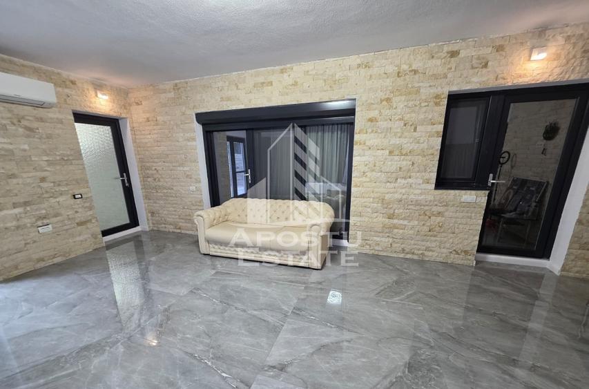 Casa pe parter, individuala de vanzare, 5 camere, 3 bai, Girocului