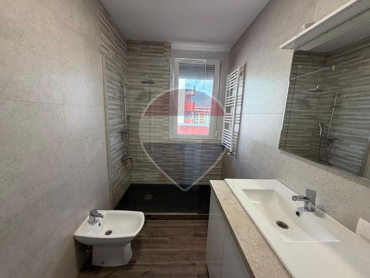 Apartament 2 camere de închiriat – Bloc ARED – Loc de parcare inclus
