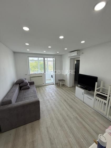 3 camere - zona Garii - renovat - 118000 euro - 3