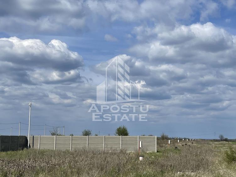 Parcele cu toate utilitatile, 617 si 670mp, PUZ NOU, Mosnita Noua