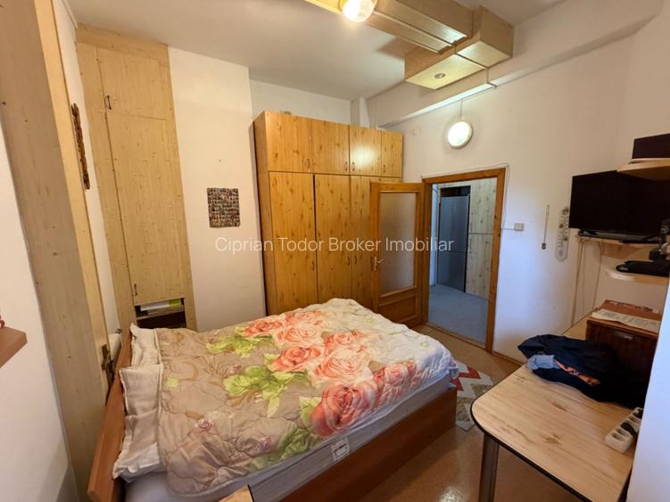 Apartament 4 camere cu scara interioara,  zona Cetate - 9