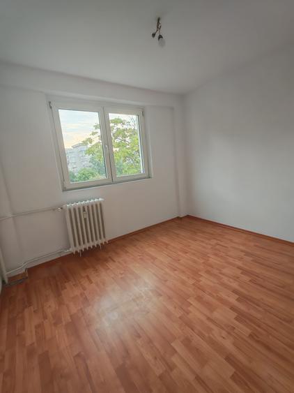 Titulescu 4 camere pregatit pentru vanzare