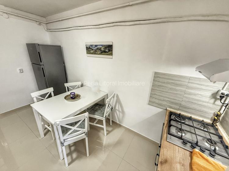 Faleza Nord - apartament cu 2 camere - primul rand la mare