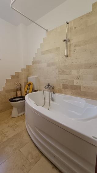Apartament de vânzare, 3 camere, 72 mp, Piața Mihai Viteazul