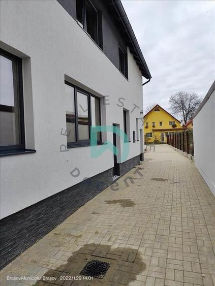 De vanzare casa/spatiu comercial, 130 mp, Nicopole, Brasov