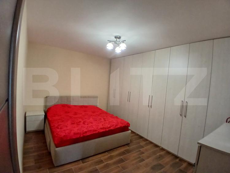 Casa superba in Tinca, 225 mp, 20 ari luciu de apa, teren fotbal, spatii verzi