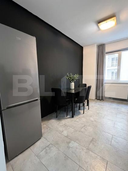 Apartament 2 camere de vânzare, 72 mp, zona Pietroasa