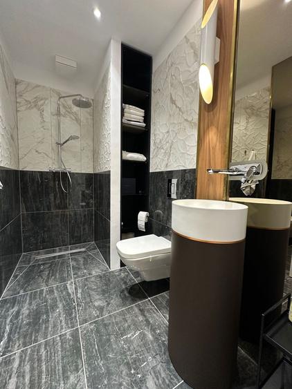 Apartament pe 2 niveluri
