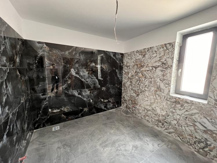 CASA INSIRUITA DE VANZARE 120MP FINISATA LA CHEIE, MICESTI