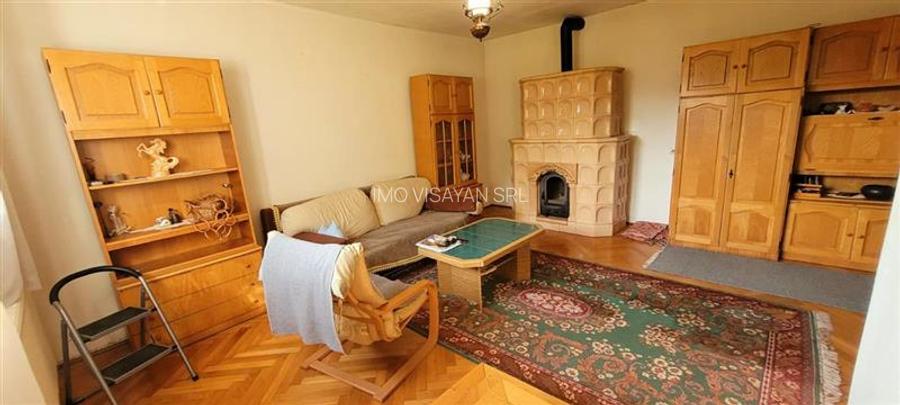 Casa individuala garaj pivnita curte superba Talmaciu - 5