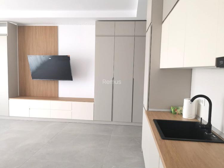 Studio de lux complet amenajat în AXXIS Nova Resort, Mamaia, prima linie la mare - 6