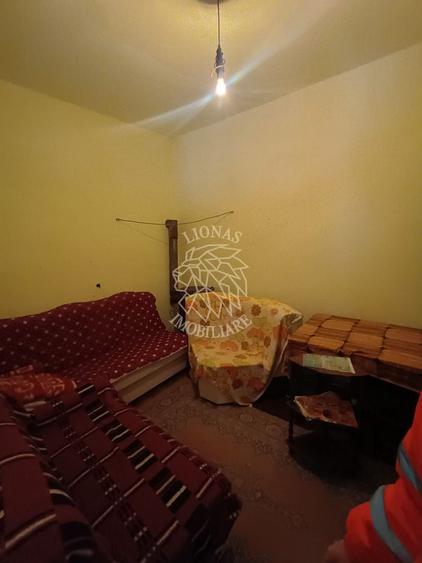 Apartament 5 camere cu teren 266 mp, nivel parter - zona Eroilor
