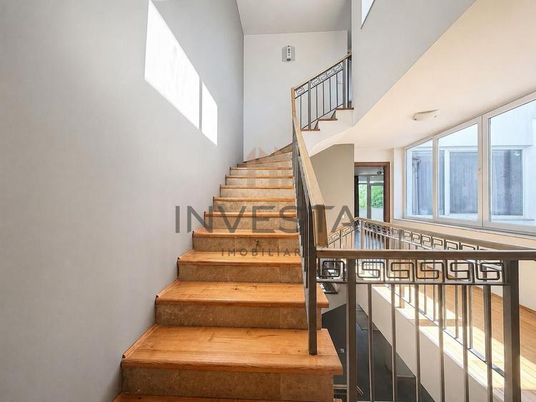 Casa de 360 mp cu sauna si garaj dublu de inchiriat in zona Buna Ziua