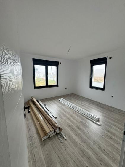Casa individuala de vanzare, 131 mp, in Ansamblu rezidential