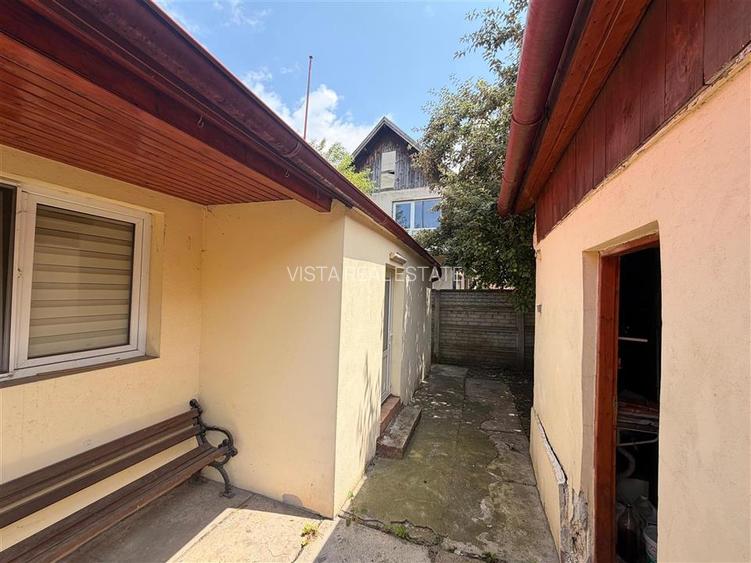 Doua case individuale, 680 mp teren. zona Aurel Vlaicu, Brasov - 24