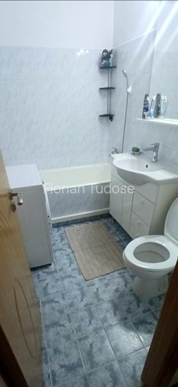 Vând apartament în Tulcea, str Podgoriilor