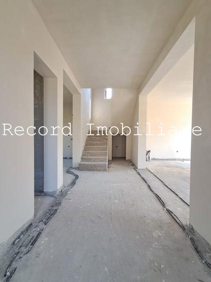 Casa individuala P+E, teren 600 m Gilau