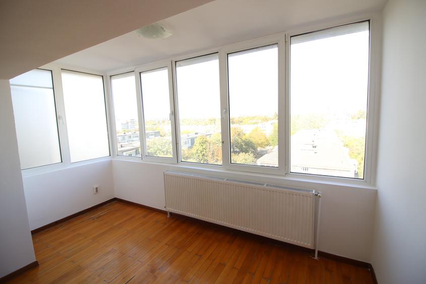 Apartament 3 camere Faleza Dunarii, vedere Dunare, 98mp
