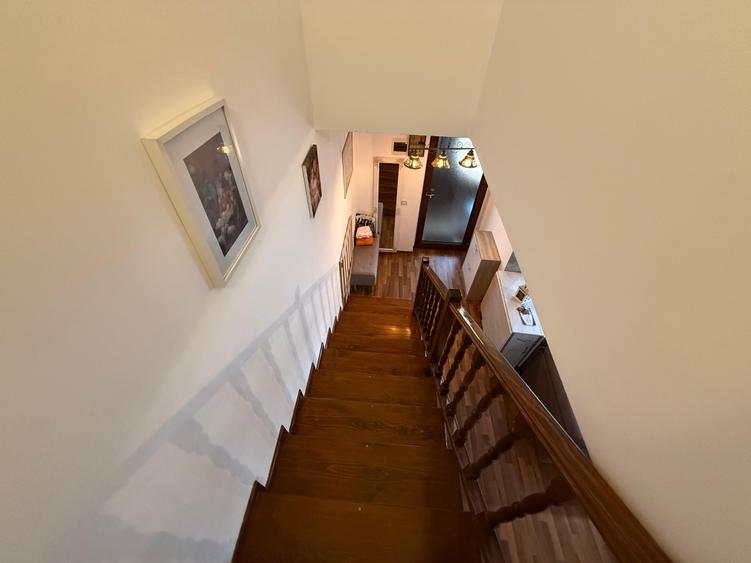 De vânzare | Casă 4 camere | Valea Lupului | Curte 200 mp | 195.000 € | Comision
