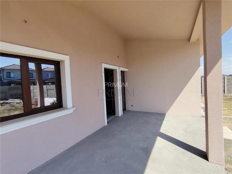 DUPLEX SPATIOS - ZONA BUNA - TOATE UTILITATILE - 2