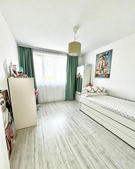 Casă Modernă 5 Camere | Panouri Solare 15kW | Teren Generos 780mp | Acces Rapid