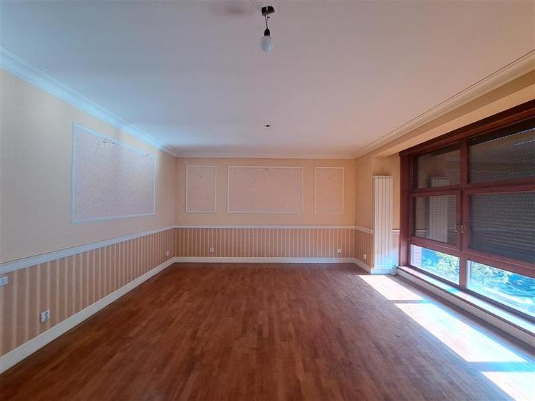 Casa individuala, 502 mp utili, situata in cartierul Grigorescu!
