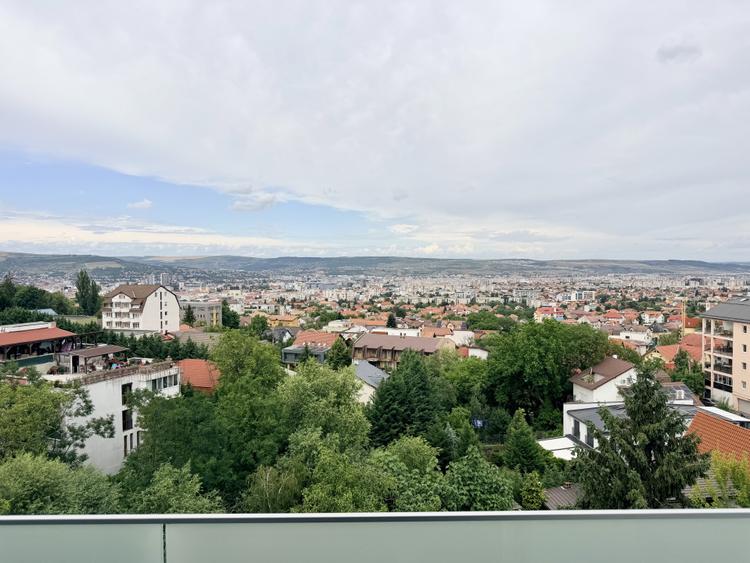 Apartament la standarde lux, 2 camere, garaj, Andrei Muresanu Sud