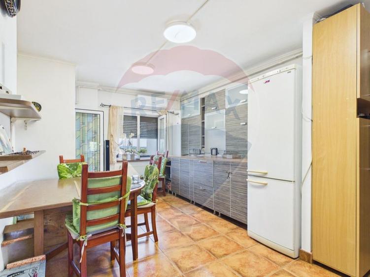 Apartament Spatios de 3 Camere cu eficienta termica sporita