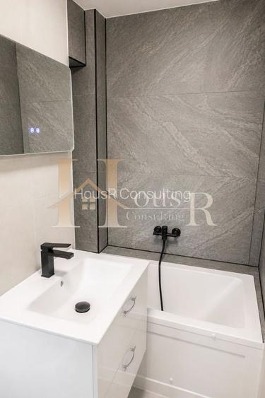 Apartament cu 4 camere decomandat, renovat integral. Etaj intermediar. - 6