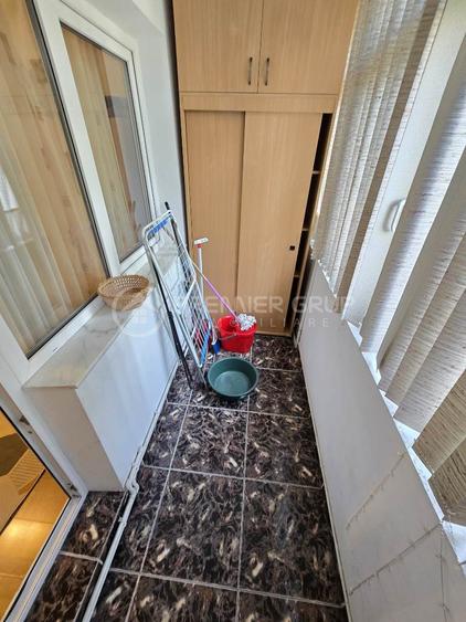 Etaj 2! Apartament 2 camere, Podu Ros 50mp, CT, AC