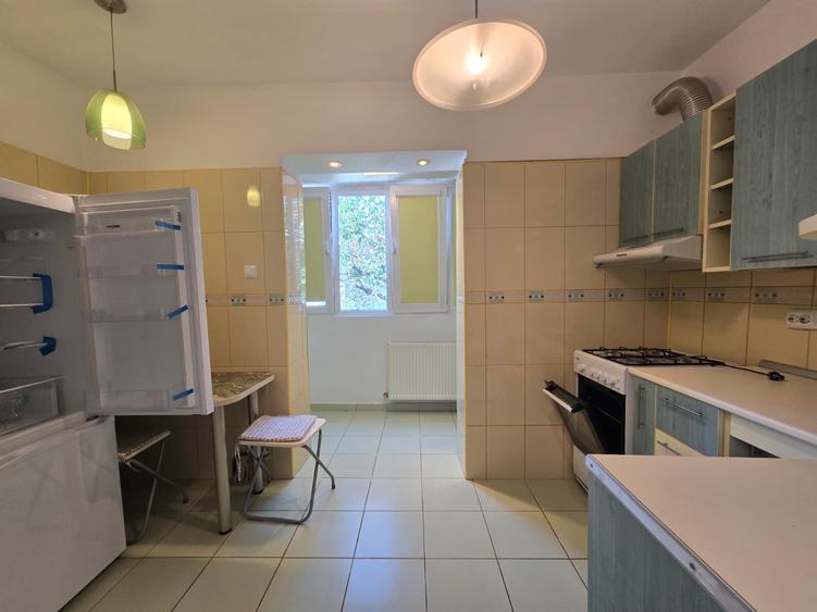 Metrou – Piata Muncii. Ap 3 camere , suprafata 60mp
