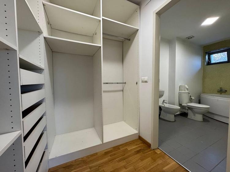 Apartament cu 4 camere și terasă, parcare si boxa, complex securizat Baneasa
