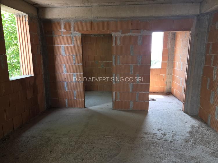 Calea Giulesti - Casa individuala P+2 - la rosu  - Caramida poroterm+ beton - 32