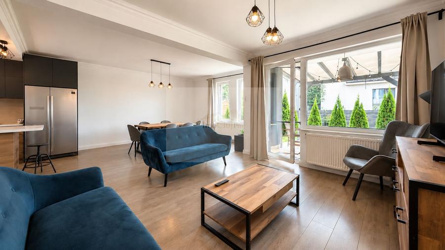 Casa tip duplex cu 4 camere și curte proprie – ideală pentru familie