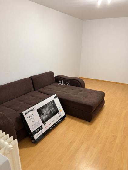 Apartament de închiriat – prima închiriere, bloc proaspăt reabilitat, luminos, v - 3