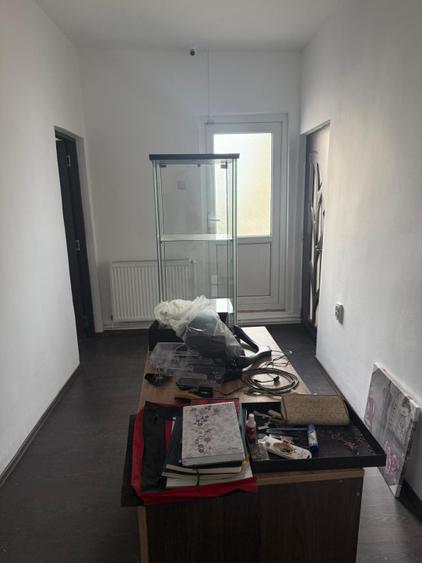 Casă de închiriat, 100 mp, ideală pentru activități economice, zonă 9 Mai