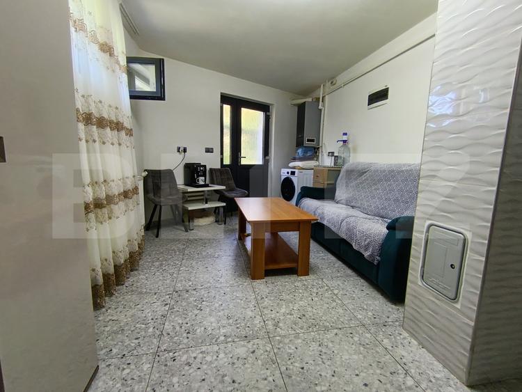 Casa cu 4 camere mobilata și utilata în suprafață de 237,9 mp