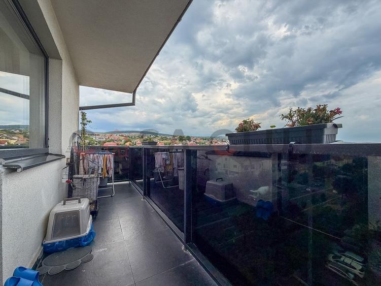 Apartament cu 2 dormitoare + living cu bucatarie open space