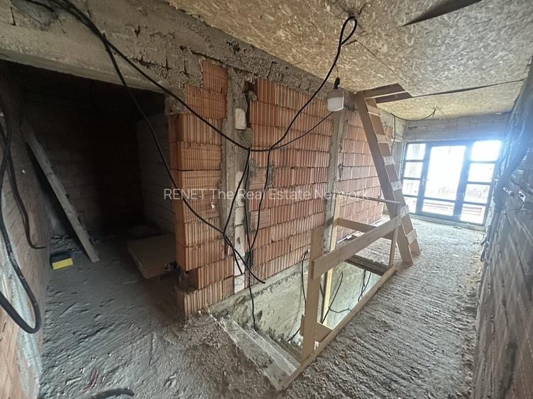 STEFANESTII DE JOS, CASA P+1E, TEREN 242 MP! - 15