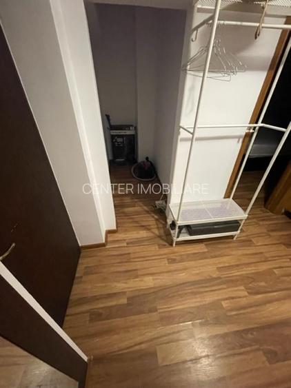 UNIRII,Biblioteca Națională, 3 camere deosebit, 100 mp, etaj 1, terase - 4