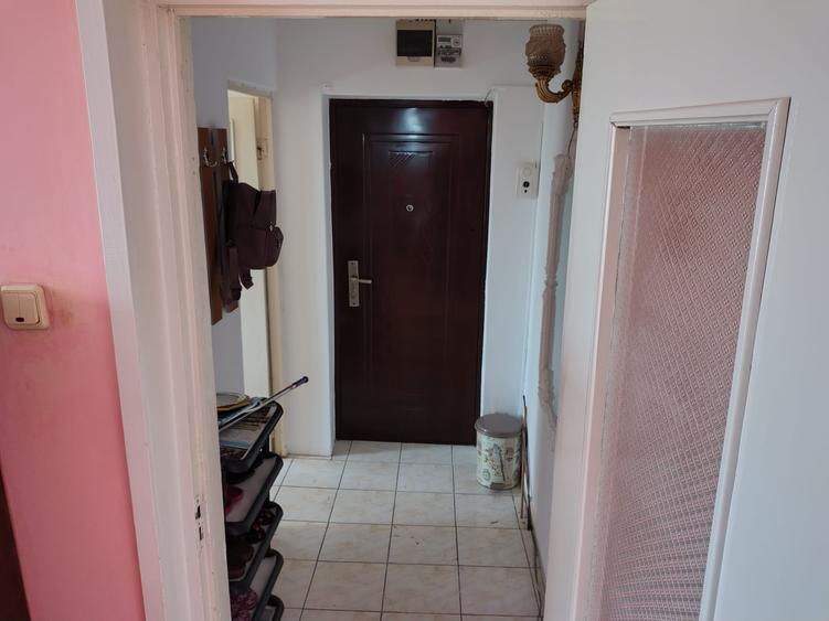 2 CAMERE | SEMIDECOMANDAT | GAZE TRASE - TOMIS NORD
