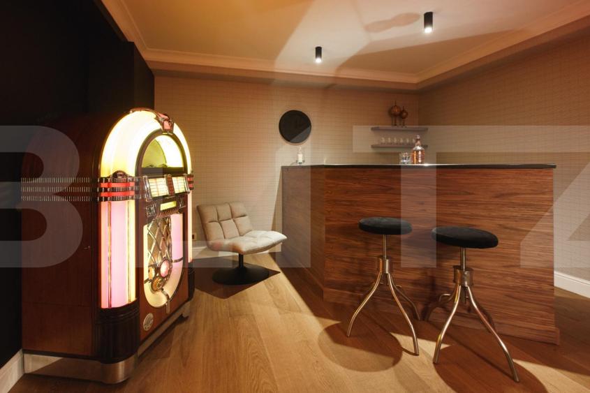 Casa individuala premium cu piscina exterioara