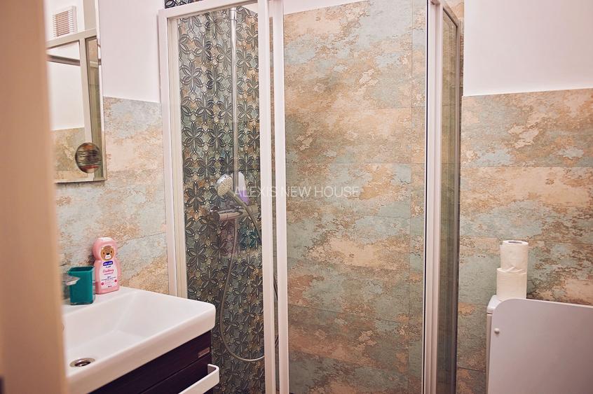 Apartament 3 camere Mamaia CENTRU(AXI46)