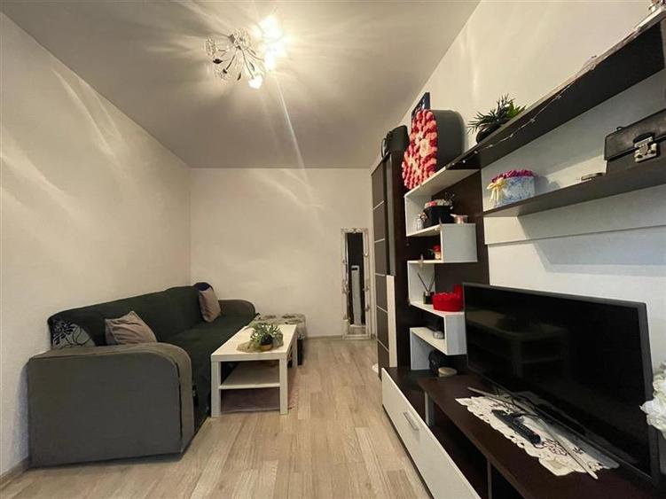 Apartament 2camere de vanzare zona 23 August Tulcea