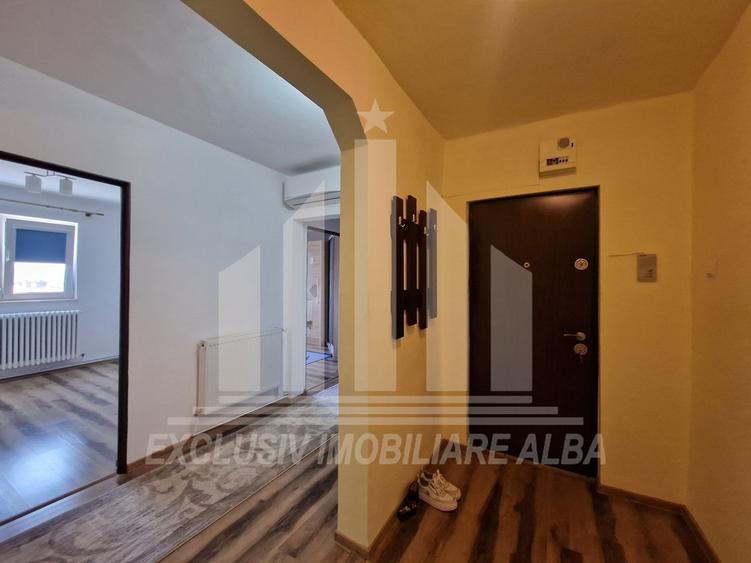 Apartament 4 camere decomandate | 2 bai | 2 balcoane | 75 mp | Cetate