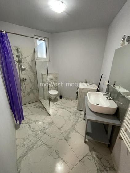 Giroc-Eso | De inchiriat | 2 camere | Loc de parcare - 10