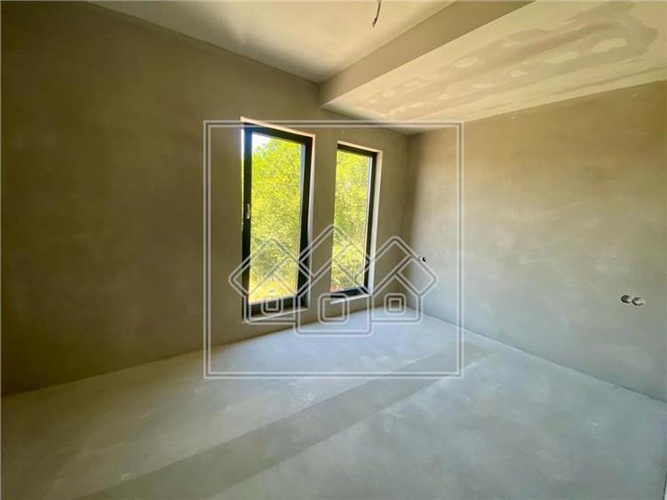 Ap cu 3 camere, 78.6 mp utili, 2 bai, la cheie, confort lux