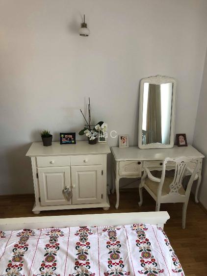 Vand casa in spate la Pleiada, 4 camere - 9