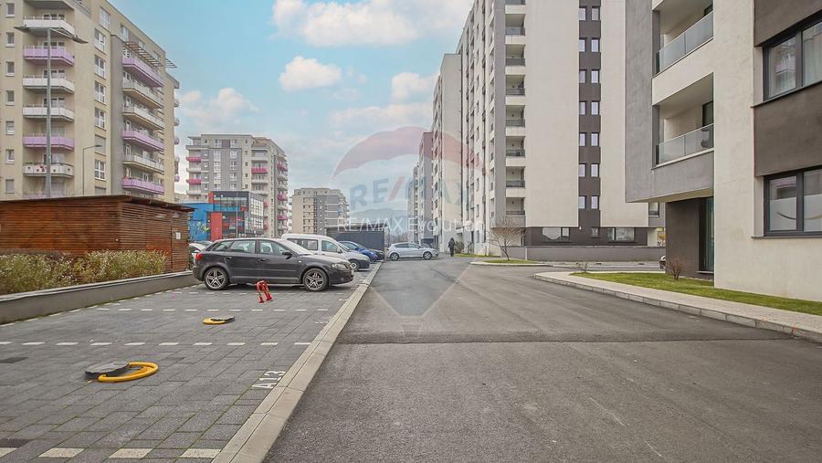 COMISION 0% | Apartament premium cu 3 camere  | Zona Tractorul - 30
